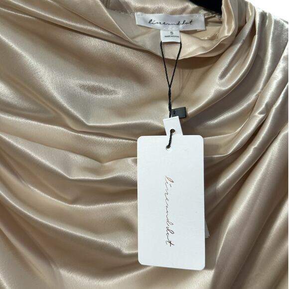 NWT! Line & Dot Eliza Satin Mock Top in Champagne - Size Small - Picture 8 of 8